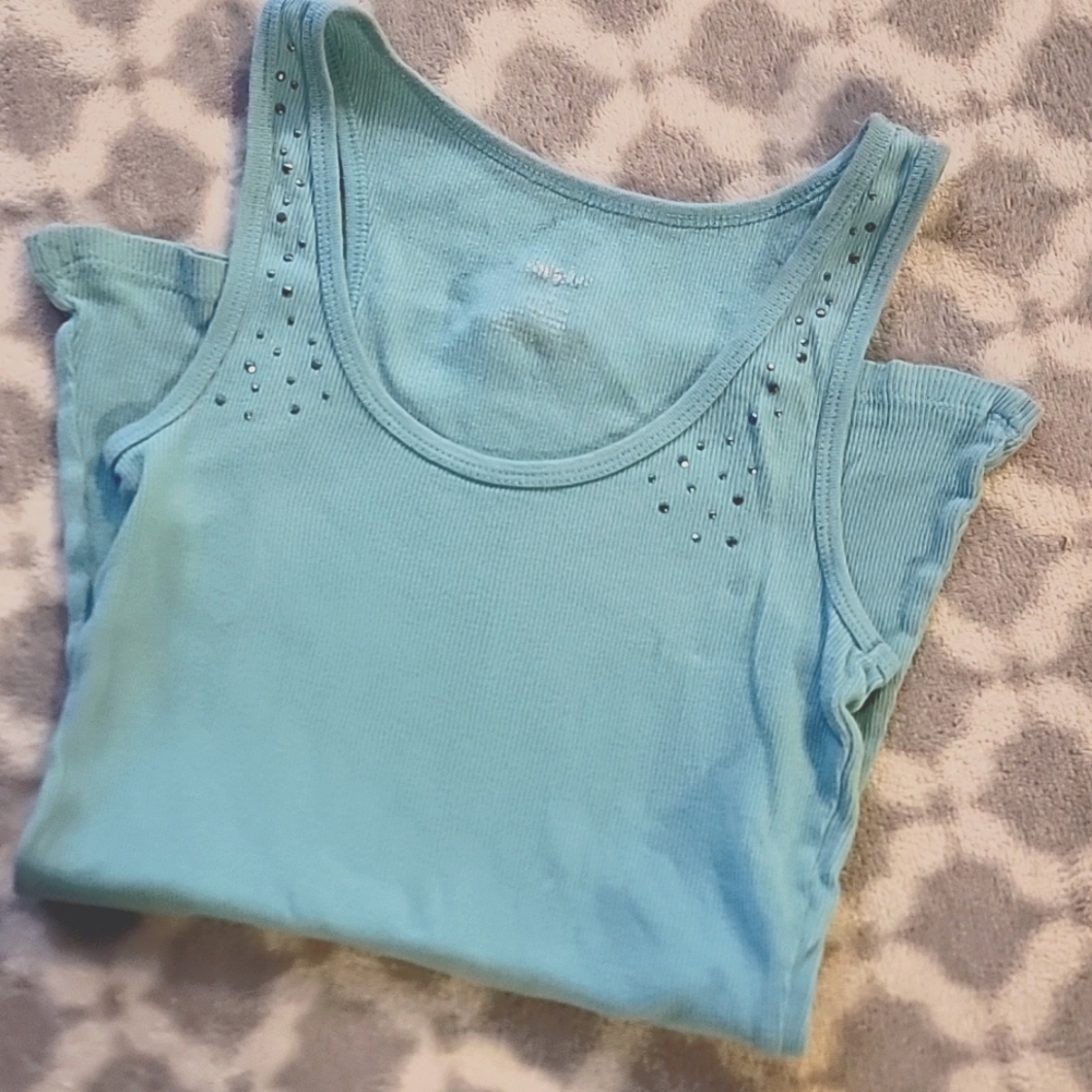 Baby blue cami 🎁
